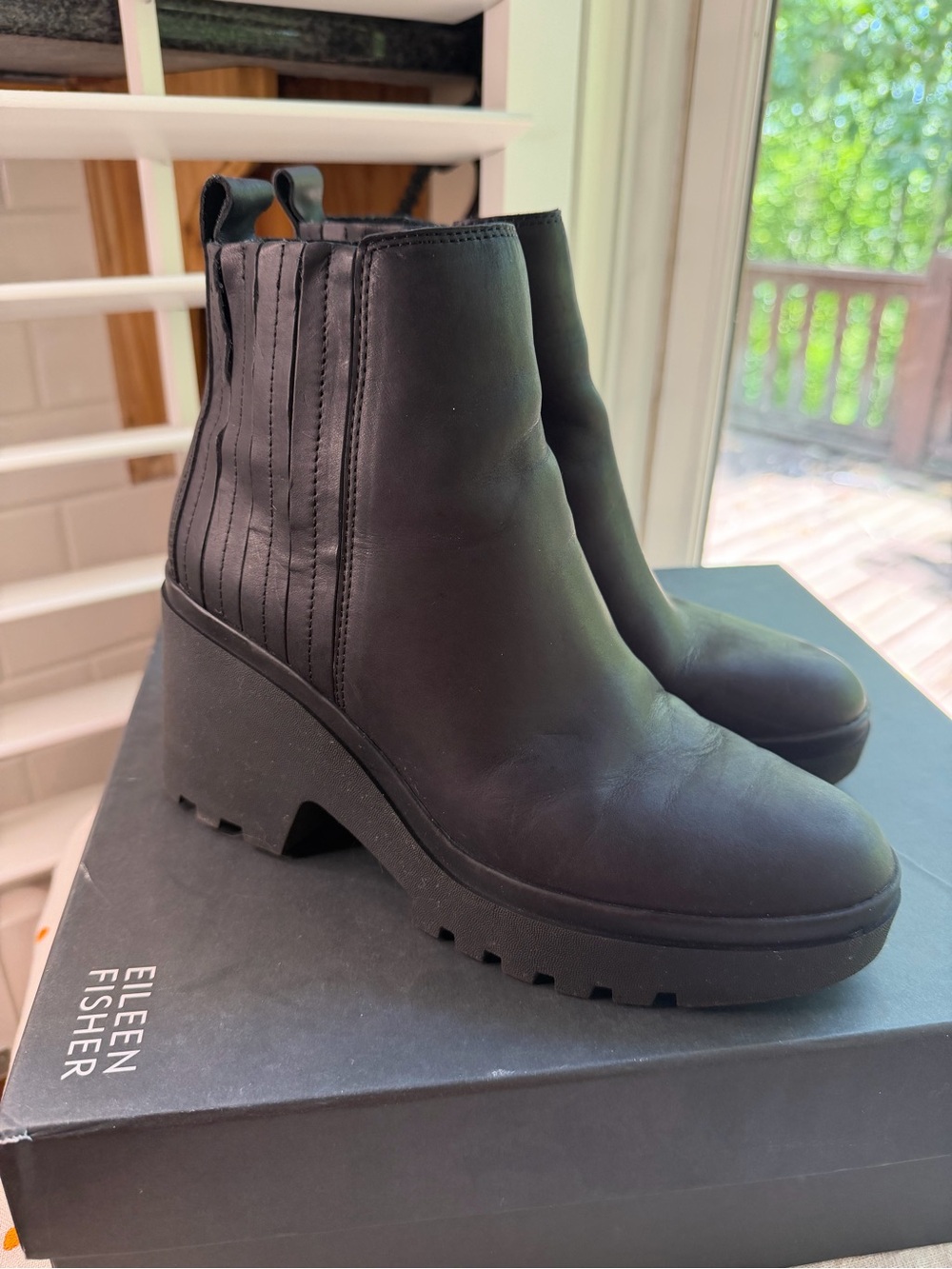Eileen Fisher Black Leather Platform Chelsea Boot 8.5